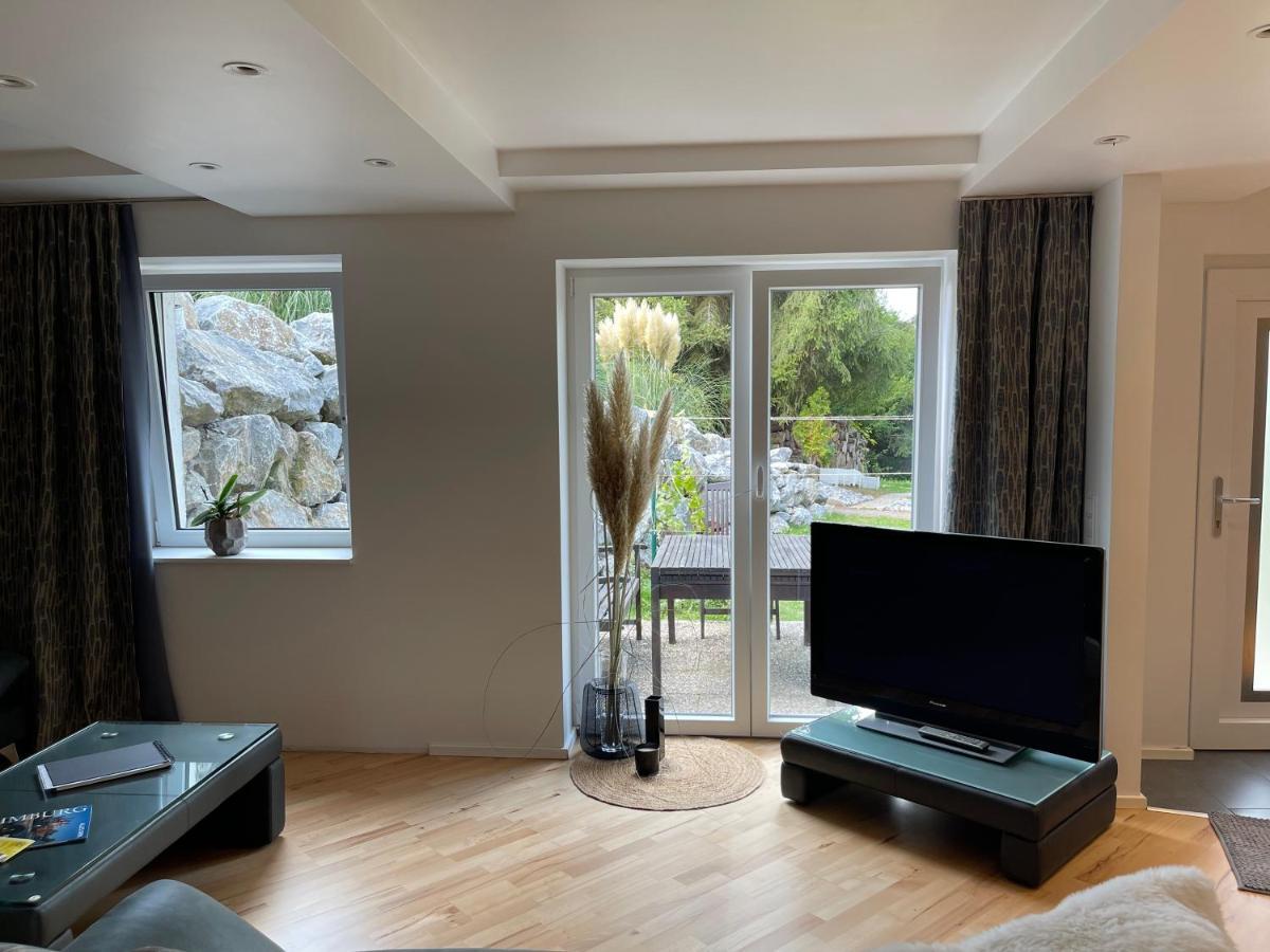 Moderne, Ruhige Ferienwohnung , Ideal Zum Abschalten Hadamar Exterior foto