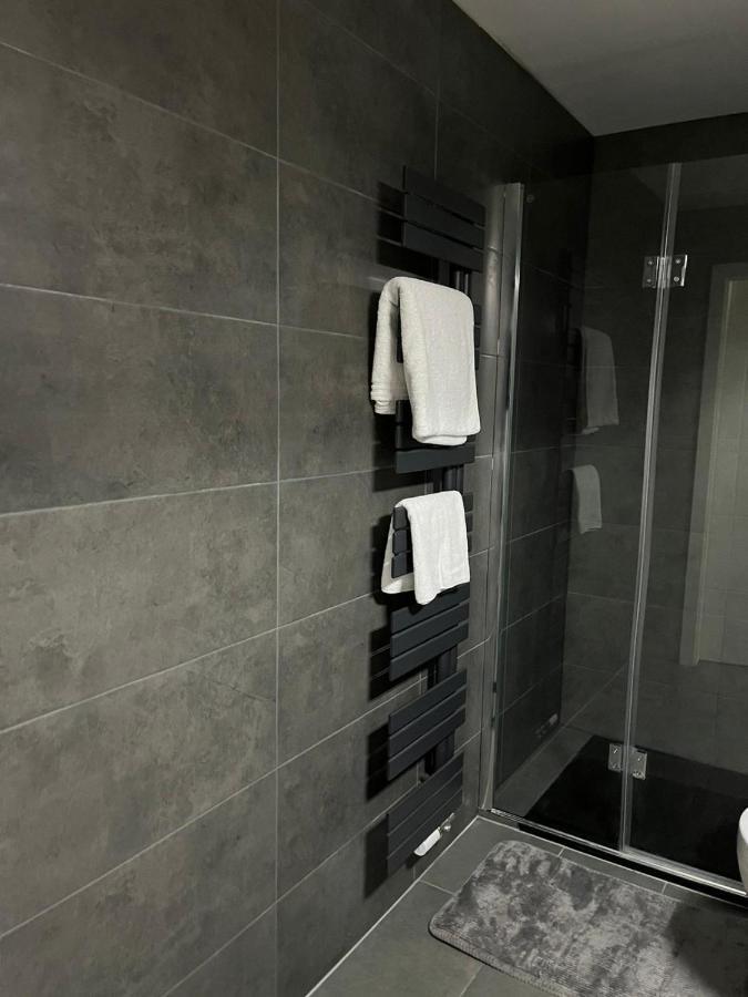 Moderne, Ruhige Ferienwohnung , Ideal Zum Abschalten Hadamar Exterior foto