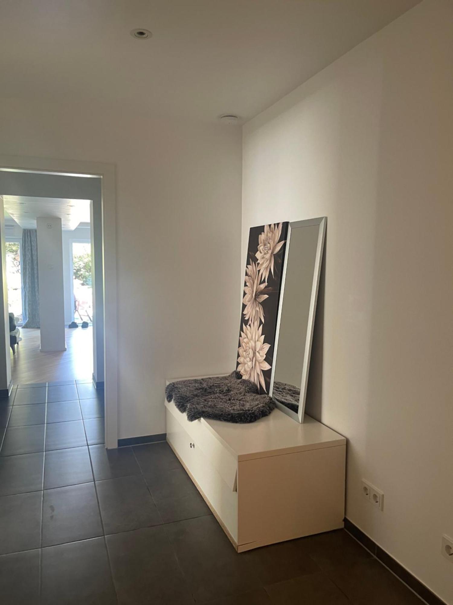 Moderne, Ruhige Ferienwohnung , Ideal Zum Abschalten Hadamar Exterior foto